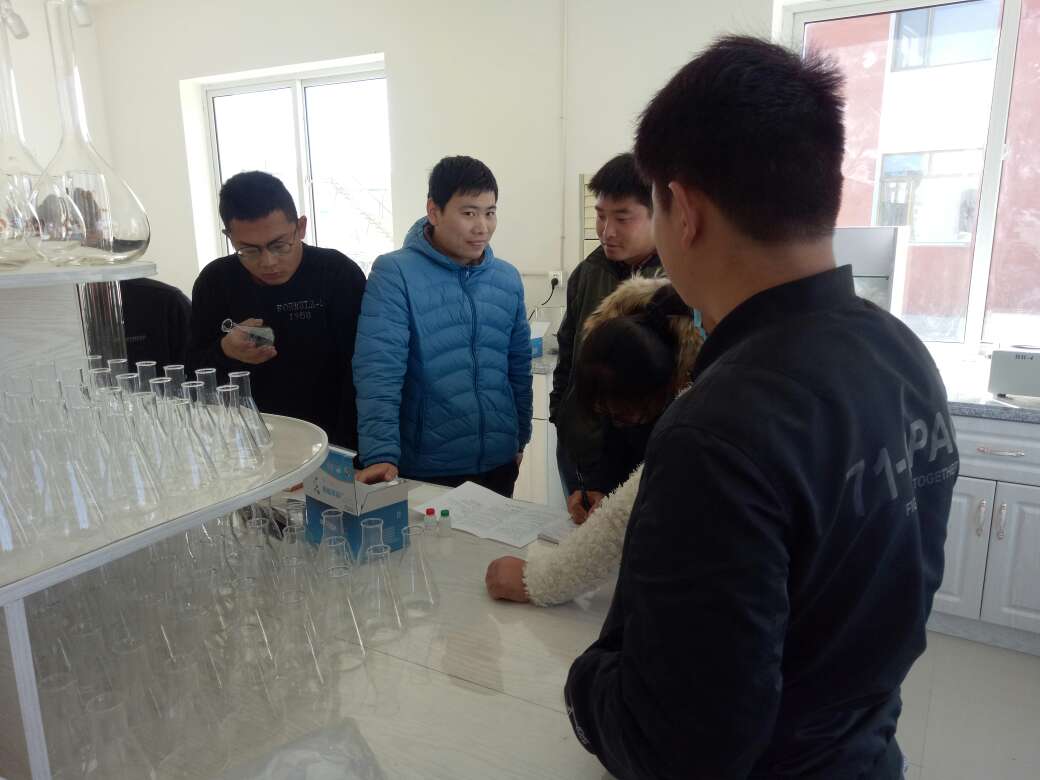  豪门国际在山东潍坊进行农药残留速测仪售后培训